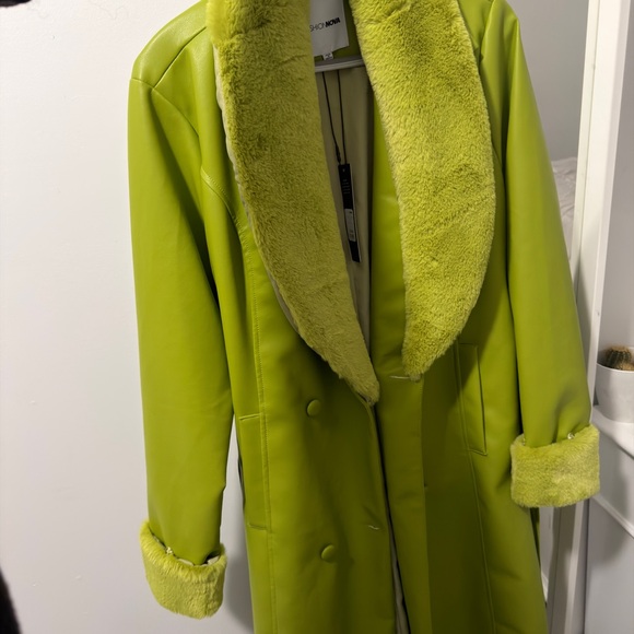 Fashion Nova Lime Green Teddy Jacket - Picture 1 of 4
